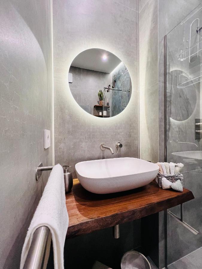 Residenza Rebecca Apartment ตรานิ ภายนอก รูปภาพ